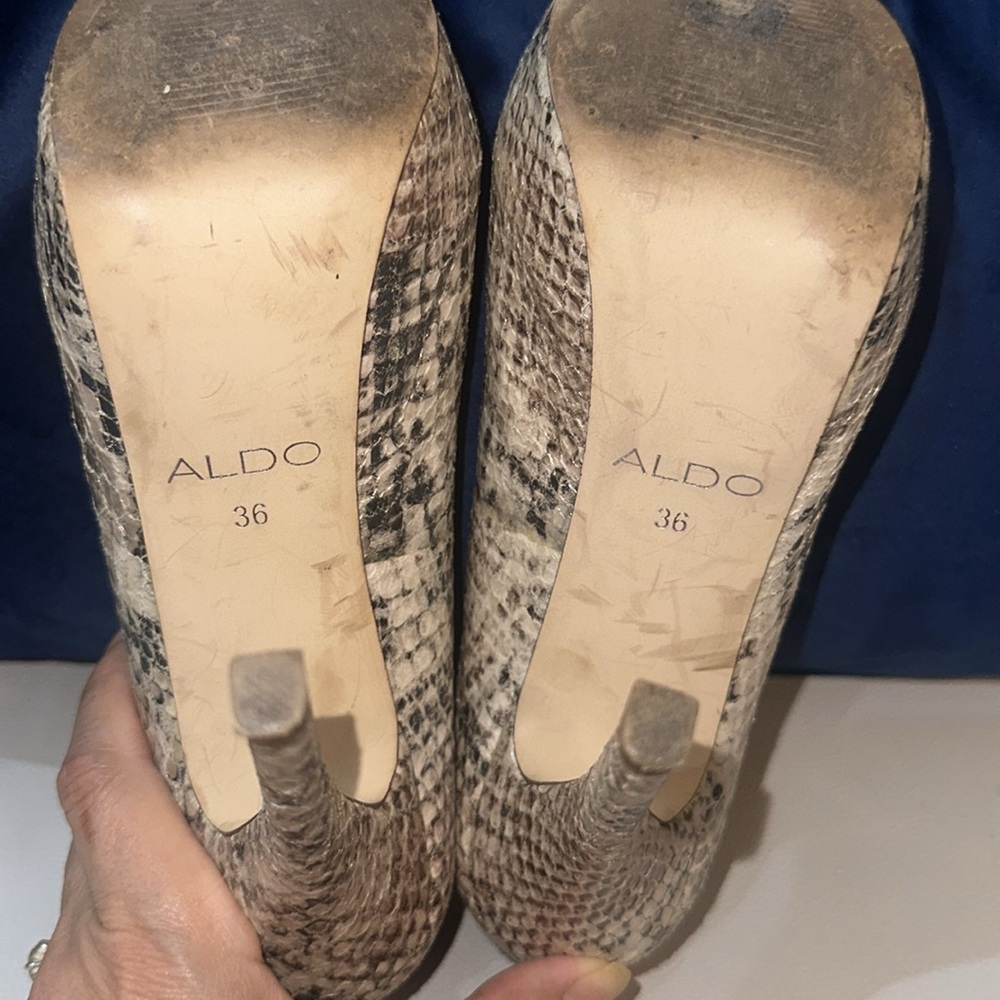 Aldo Python Snake Print Heels - Picture 4 of 6